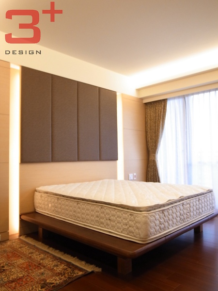 造型牆結合大量的收納空間