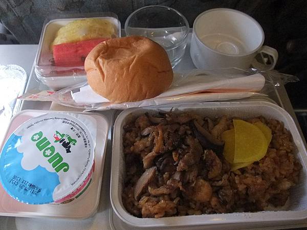 DSCF5128越南航空機上餐.JPG DSCF5128越南航空機上餐.JPG
