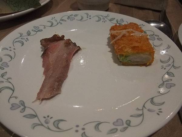 1炸蝦餅&窯烤豬肉.JPG 1炸蝦餅&窯烤豬肉.JPG