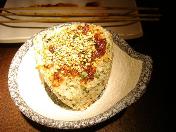烤吻子魚飯糰.bmp 烤吻子魚飯糰.bmp