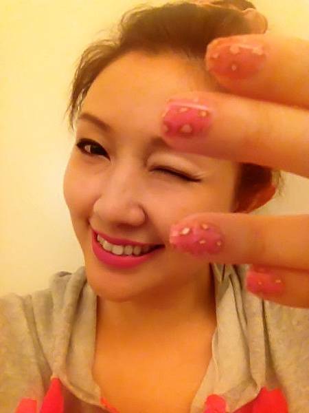 Pink leo nail 25