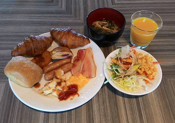 10551468_784450301646671_7608970817428911666_o