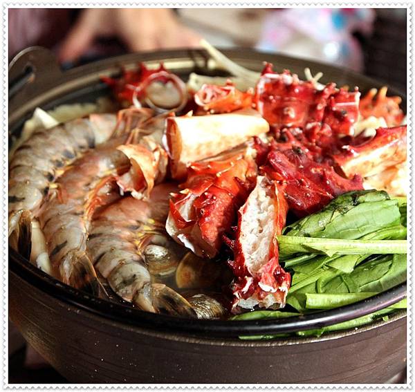 請客居酒屋,帝王蟹海鮮鍋,豪華生魚片拼盤,鹽烤鮭魚炒飯,明太子生蠔,酒蒸喜知次 , 請客居酒屋,帝王蟹海鮮鍋,豪華生魚片拼盤,鹽烤鮭魚炒飯,明太子生蠔,酒蒸喜知次 ,