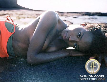 000000105558-lorraine_pascale-fullsize