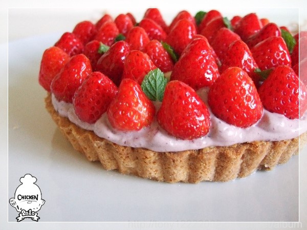 2010.01.17 Strawberry tart.jpg