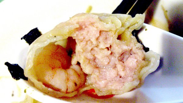 玉口香扁食園(輔大店):【台北新莊】輔大周邊美食之紅油炒手超好吃!玉口香扁食園! 玉口香扁食園(輔大店):【台北新莊】輔大周邊美食之紅油炒手超好吃!玉口香扁食園!