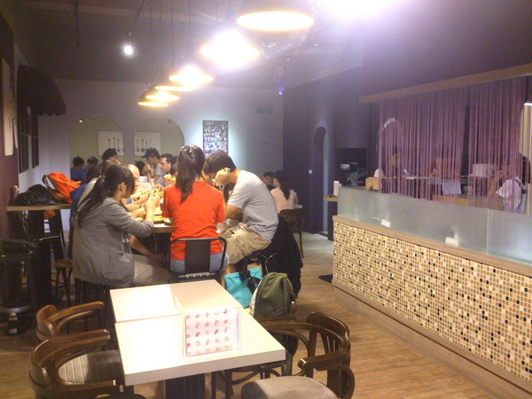 The Burger(二店):【台北新莊】輔大周邊校園美食惹堡The Burger擊敗鬆餅公主還開了二店!CP值有高! The Burger(二店):【台北新莊】輔大周邊校園美食惹堡The Burger擊敗鬆餅公主還開了二店!CP值有高!