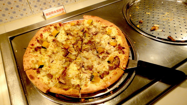 Pizza Hut 必勝客 歡樂吧(台北許昌店):【口碑卷44】BBQ烤雞無敵!必勝客歡樂吧吃到飽~法國料理季! Pizza Hut 必勝客 歡樂吧(台北許昌店):【口碑卷44】BBQ烤雞無敵!必勝客歡樂吧吃到飽~法國料理季!