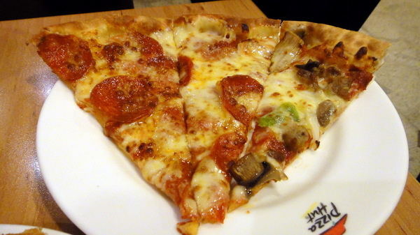 Pizza Hut 必勝客 歡樂吧(台北許昌店):【口碑卷44】BBQ烤雞無敵!必勝客歡樂吧吃到飽~法國料理季! Pizza Hut 必勝客 歡樂吧(台北許昌店):【口碑卷44】BBQ烤雞無敵!必勝客歡樂吧吃到飽~法國料理季!