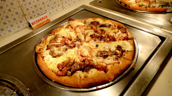 Pizza Hut 必勝客 歡樂吧(台北許昌店):【口碑卷44】BBQ烤雞無敵!必勝客歡樂吧吃到飽~法國料理季! Pizza Hut 必勝客 歡樂吧(台北許昌店):【口碑卷44】BBQ烤雞無敵!必勝客歡樂吧吃到飽~法國料理季!