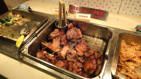 Pizza Hut 必勝客 歡樂吧(台北許昌店):【口碑卷44】BBQ烤雞無敵!必勝客歡樂吧吃到飽~法國料理季! Pizza Hut 必勝客 歡樂吧(台北許昌店):【口碑卷44】BBQ烤雞無敵!必勝客歡樂吧吃到飽~法國料理季!