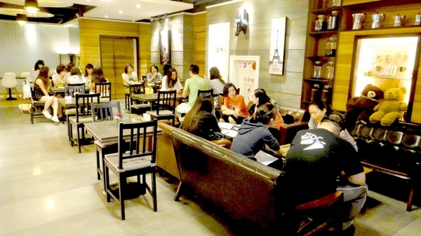 Tutti Cafe圖比咖啡創意早午餐:【台北南京】超貼心客製化塗鴉甜點!Tutti Cafe圖比咖啡創意早午餐! Tutti Cafe圖比咖啡創意早午餐:【台北南京】超貼心客製化塗鴉甜點!Tutti Cafe圖比咖啡創意早午餐!