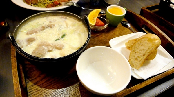 Tutti Cafe圖比咖啡創意早午餐:【台北南京】超貼心客製化塗鴉甜點!Tutti Cafe圖比咖啡創意早午餐! Tutti Cafe圖比咖啡創意早午餐:【台北南京】超貼心客製化塗鴉甜點!Tutti Cafe圖比咖啡創意早午餐!