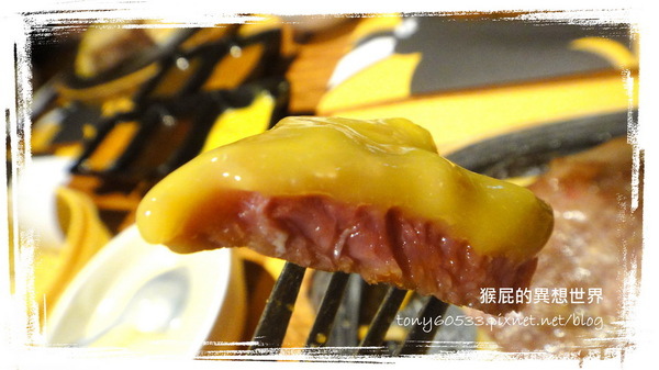 角頭炙燒牛排(新莊廟街店):【台北新莊】隱身在新莊廟街裡的特殊口味角頭炙燒牛排 角頭炙燒牛排(新莊廟街店):【台北新莊】隱身在新莊廟街裡的特殊口味角頭炙燒牛排