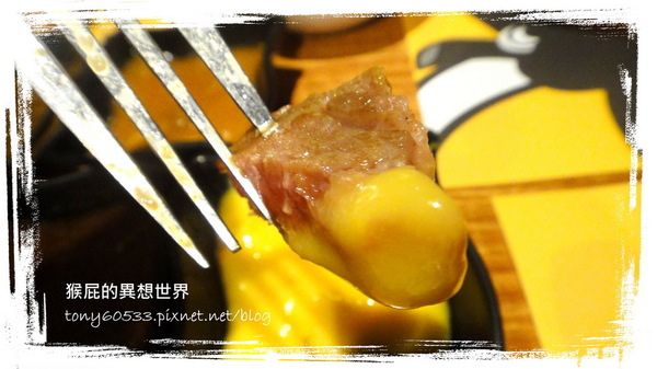 角頭炙燒牛排(新莊廟街店):【台北新莊】隱身在新莊廟街裡的特殊口味角頭炙燒牛排 角頭炙燒牛排(新莊廟街店):【台北新莊】隱身在新莊廟街裡的特殊口味角頭炙燒牛排