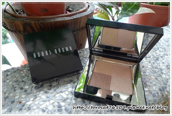 BOBBI BROWN 流光立體眼頰盤& 微醺潤色餅.jpg