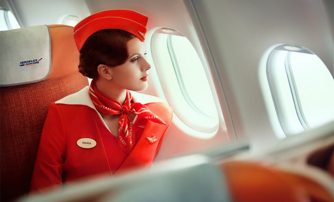 「俄羅斯航空空姐」的圖片搜尋結果