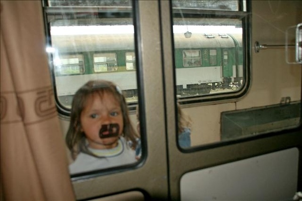 不衛生的小女孩