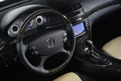 2009E350-3 2009E350-3