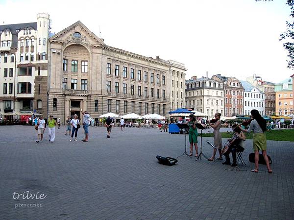IMG_1572 IMG_1572
