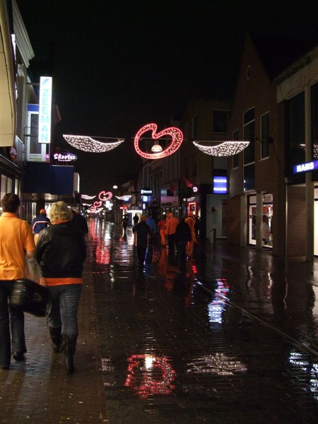 Heerenveen的街道,下著雨 Heerenveen的街道,下著雨