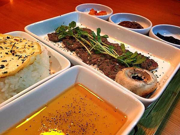 10996228_709575652493264_775129866066769430_n