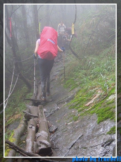 過大石壁 過大石壁
