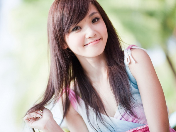 數位遊戲王 電玩美女君君.jpg