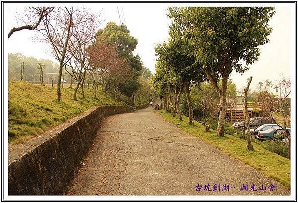 qariS029f3kuziFnJZ4RvA