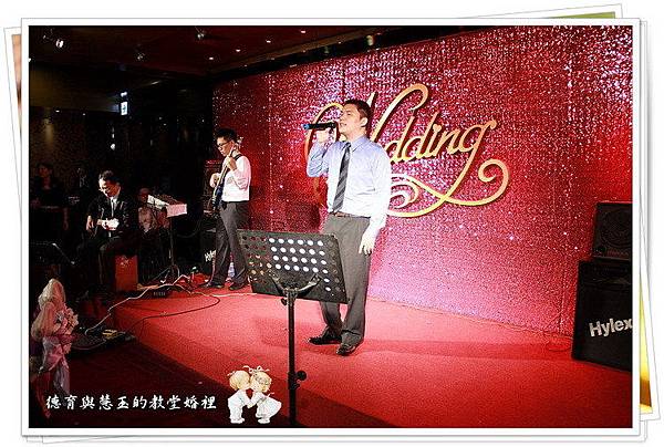 jepLjIGJxL1wo5B_Q24y4w