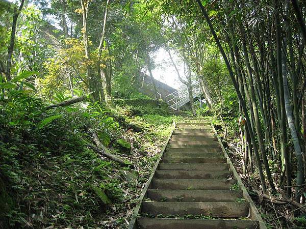 大舌湖山O型