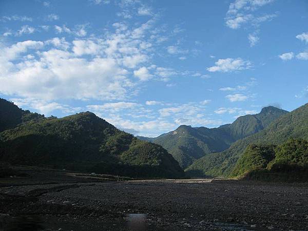 141127009.jpg 141127009.jpg