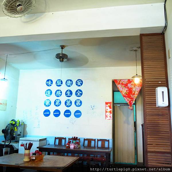 R0010796.JPG R0010796.JPG