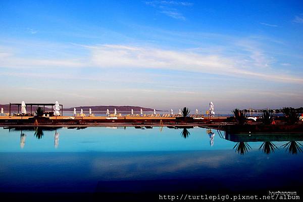 13-R0015803-1.JPG 13-R0015803-1.JPG