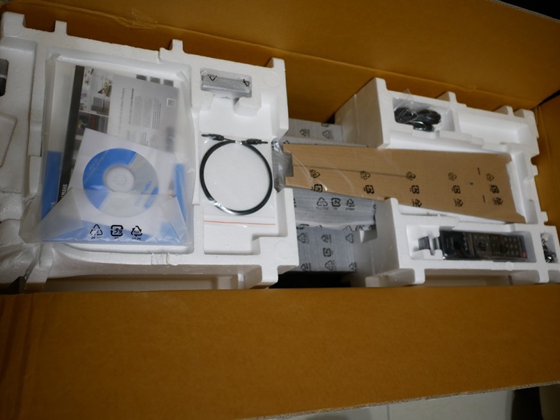Yamaha Soundbar單件式傢庭劇院YSP-2700輕鬆擁有環繞音效
