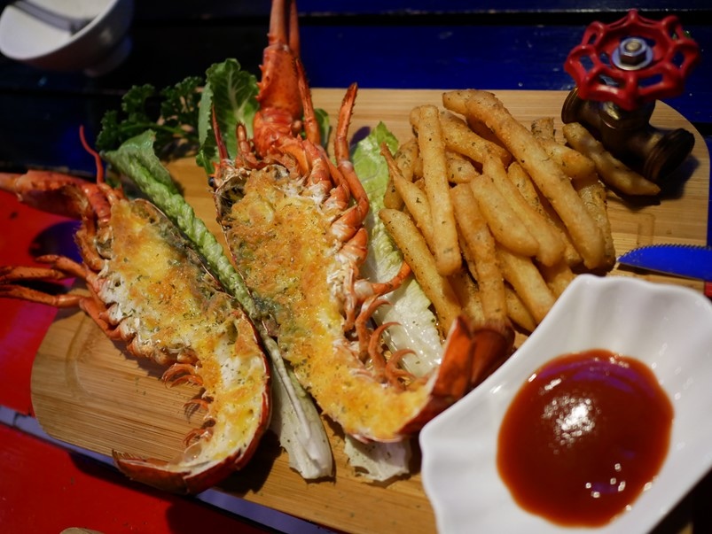 【台中西區】 麥瑟德式手工啤酒(餐酒館-可聚餐包場)