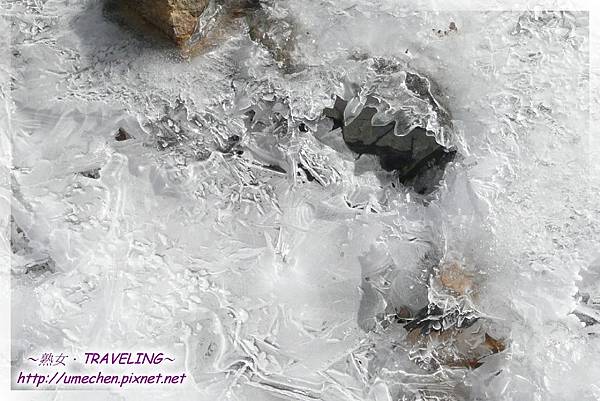 S206-222公里結冰小河-4.jpg S206-222公里結冰小河-4.jpg