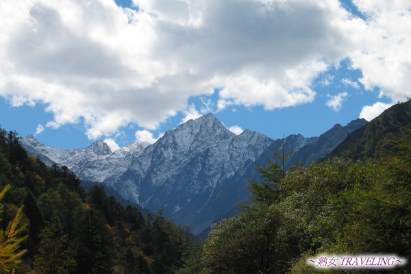 64-往巴朗山-風清雲不淡.jpg 64-往巴朗山-風清雲不淡.jpg