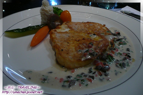 兩岸咖啡-主菜-香草白酒鱈魚.jpg