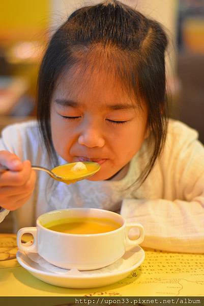 DSC_8016.JPG DSC_8016.JPG
