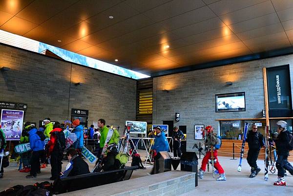 DSC_0982.JPG DSC_0982.JPG