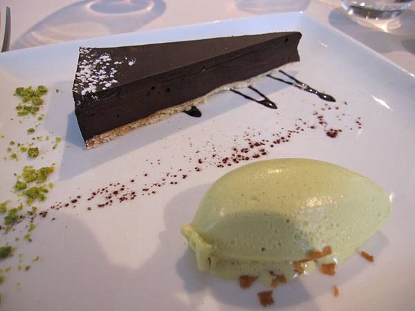 IMG_4460.JPG IMG_4460.JPG