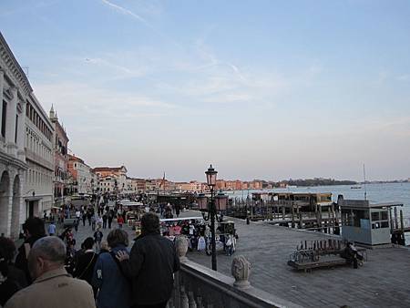 IMG_4035.JPG IMG_4035.JPG