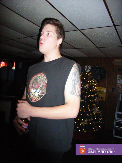 正在吹口哨的朱提姆