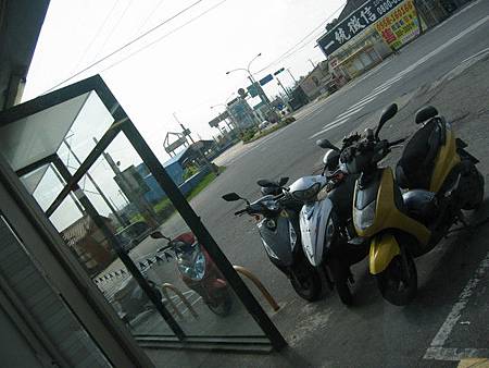 桃縣海口萊爾富