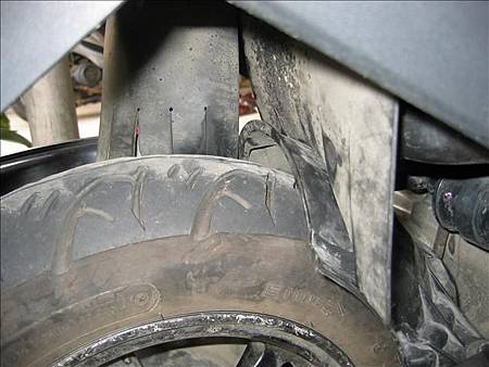 擋泥磨的很兇 擋泥磨的很兇