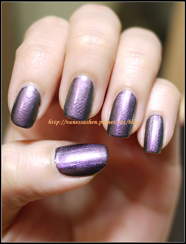 nail05.jpg nail05.jpg