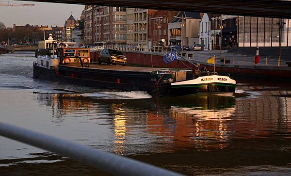 DSC_1463-1.JPG DSC_1463-1.JPG