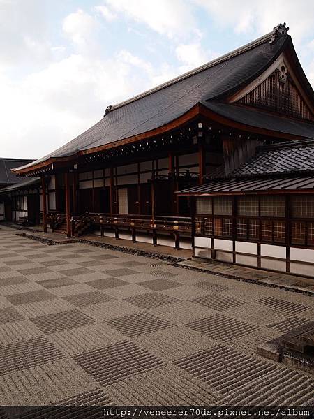 241491_470089463050662_617326442_o