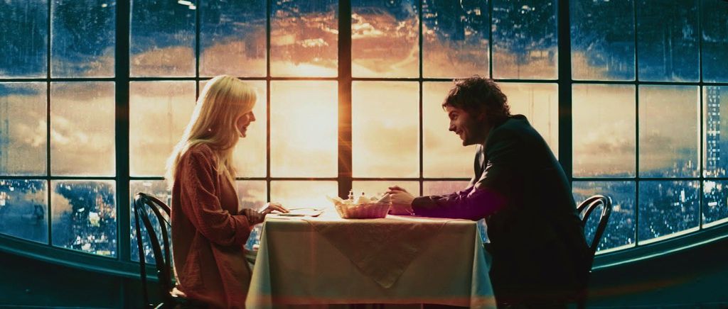 201208031448015_【顛倒世界】克絲汀鄧斯特和吉姆史特格斯克服引力談情說愛